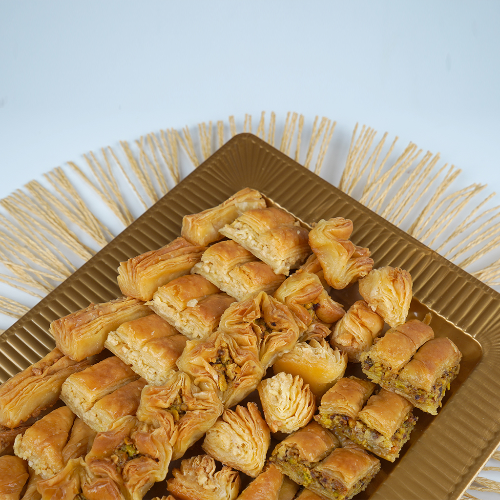 BAKLAVA (L) - بقلاوه